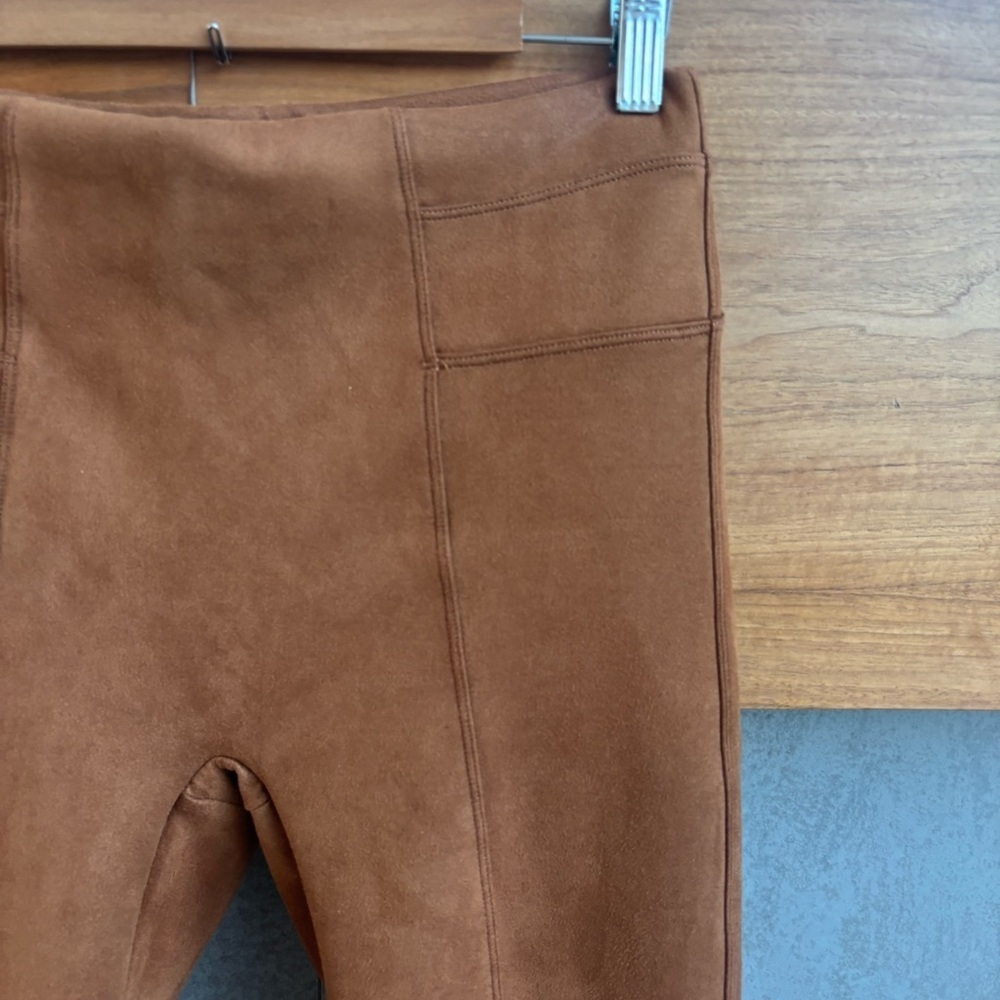 SPANX High Waist Faux Suede Leggings, Size M - Picture 5 of 9